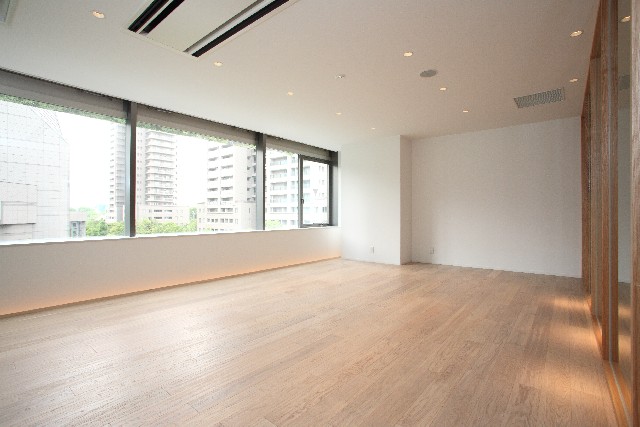 フローリング＆カーペットクリーニング